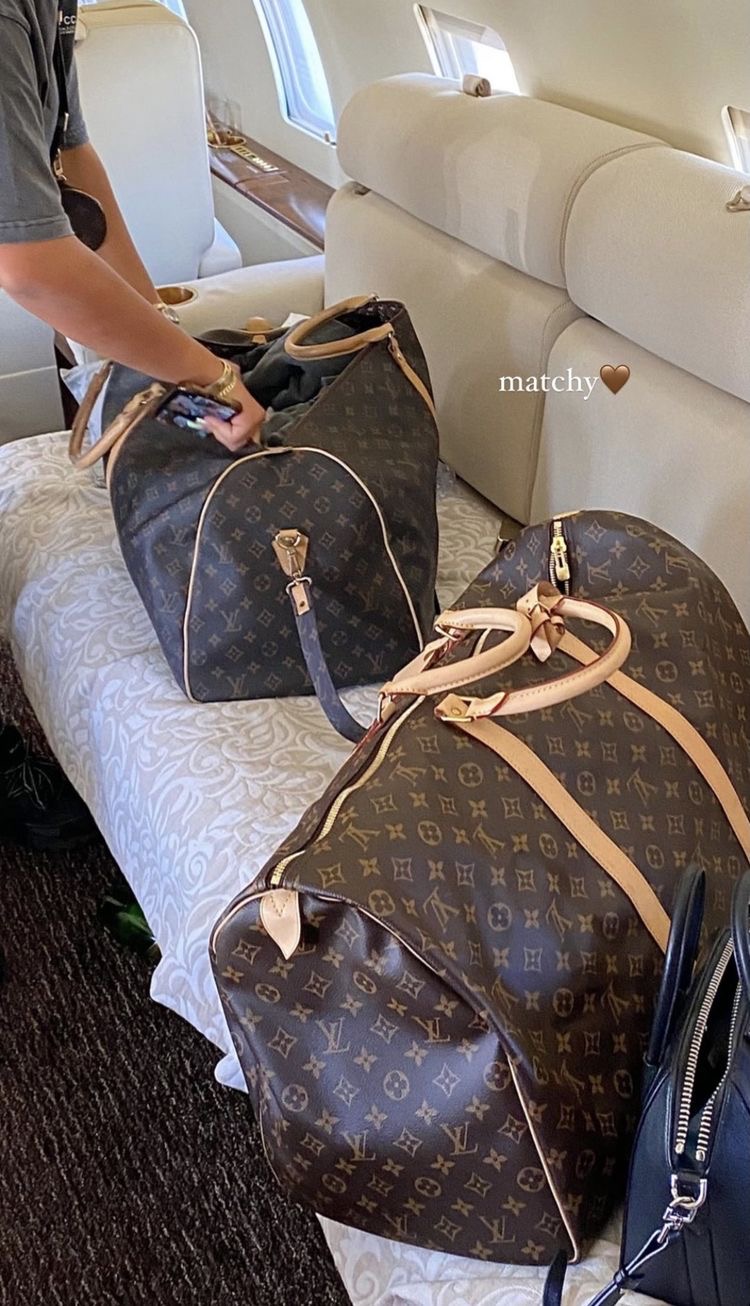Lv Celebrity Duffle - Sling and Bling