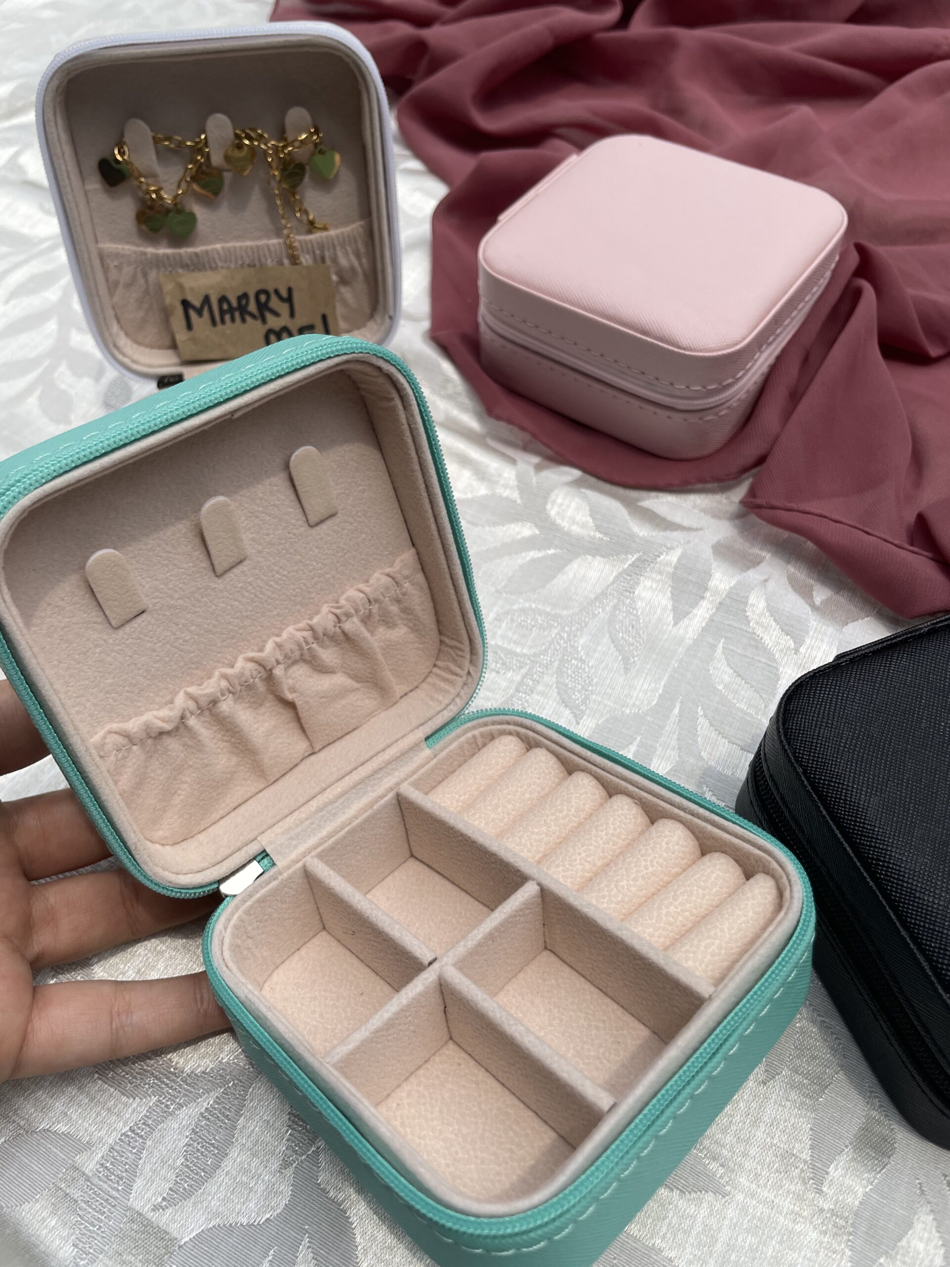Portable Jewllery miniature Box