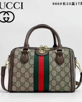 Gucci Ophidia GG Supreme Medium Top Handle Bag