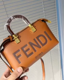 Fendi : That’s my city handbag + Belt+ Branded box + Packaging