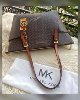 Michael Kors side pocket 17×12 inches : monogram + MK Cham + dust cover