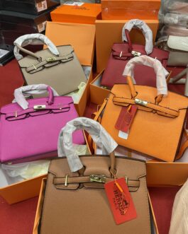 Hermes Kelly Medium 9.5 x 8 inches : BOX PACKAGING + BILLS+ TAGS